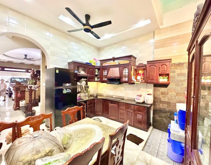 Nhà đẹp Quang Trung Gò Vấp 80M² 4 tầng HẺM XE TẢI gần Cityland. Nhỉnh 7 tỷ TL!