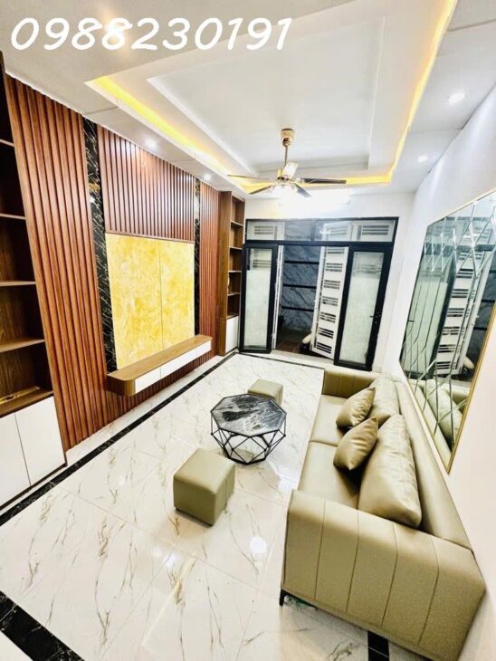 DUY NHẤT Nhà mới Phúc Lợi – 34m2 – 5 tầng – Ở ngay – 10m ra ô tô nhỉnh 5 tỷ
