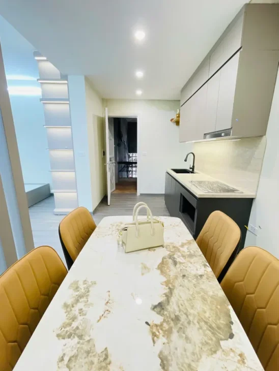 Không thể bỏ lỡ Tập thể Kim Ngưu tầng 5, 55m2, có sổ 3.45 tỷ