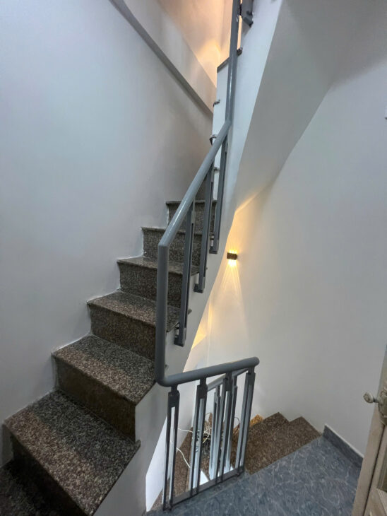 Kịch độc chỉ 1.5 tỷ sở hữu ngay nhà 5 tầng Phố Tôn Đức Thắng, Hàng Bột, Đống Đa