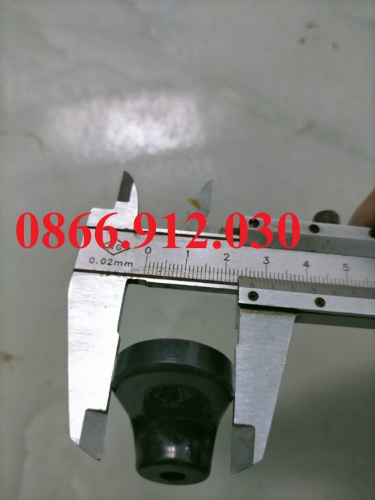 Ứng Dụng Của Kê Nhựa Đỡ Mặt Bàn Trong sản xuất nội thất