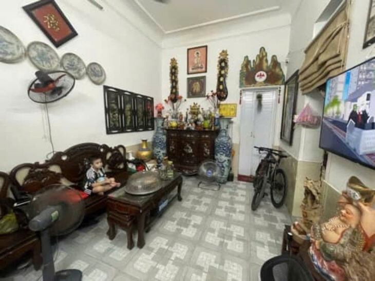 BÁN NHÀ NGÕ 62 NGỌC HÀ 64 M 3 TẦNG MT 6.6 M GẦN HỒ ĐẦM TRÒN GIÁ 12 TỶ 0878168006