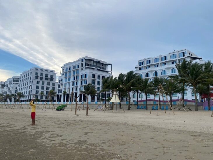 BIỆT THỰ MẶT BIỂN VLASTA SẦM SƠN, SỔ LÂU DÀI, CK 10%. LH: 0966 343 969