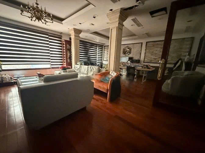 Cho thuê nhà phố Gia Ngư 40m² x 4 tầng, vị trí hiếm giữa lòng phố cổ kinh doanh nhà hàng spa