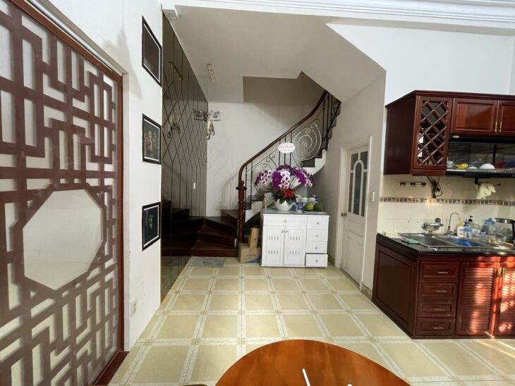 Bán CHDV/khách sạn hẻm xe hơi Trần Quang Khải, Q.1 – ngang hiếm 9.6m, giá: 18.6 tỷ – dòng tiền sẵn