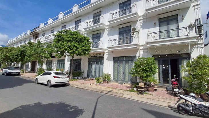 Bán Nhà Phố Liền Kề – Nhà Phố Thương Mại – Biệt Thự Ven Sông Tại Sơn Đông Thành Phố Bến Tre