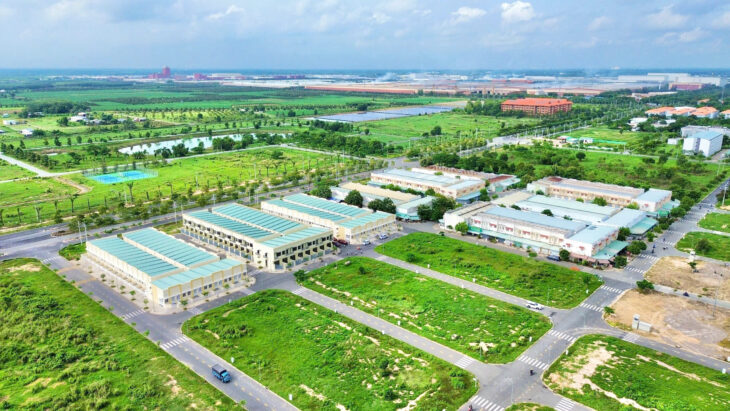 Nhà phố xây sẵn – sổ hồng trao tay