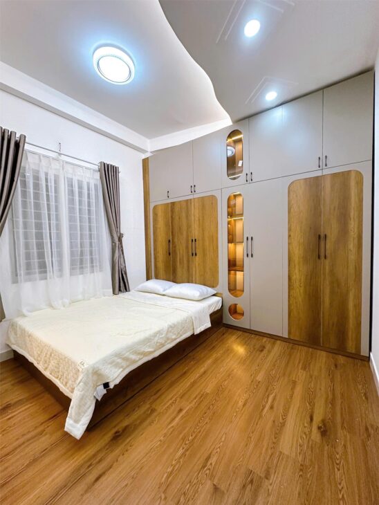 Bán nhà Nguyễn Đình Chính, Phú Nhuận, DT 25m2, trệt + 2 lầu, hẻm ba gác, nội thất đầy đủ