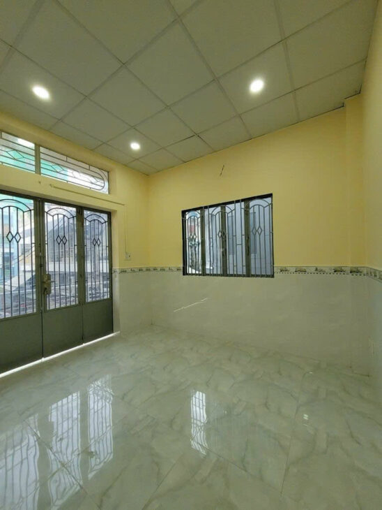 CHO THUÊ NHÀ NGUYÊN CĂN-QUẬN 10-CAO THẮNG-4PN-NGANG 4M-CHỈ 14TR