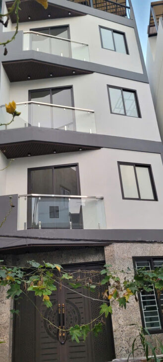 Bán nhà liền kề Thanh Am – Việt Hưng 33m² xây mới 5 tầng, lô góc, giá chỉ 5,3 tỷ