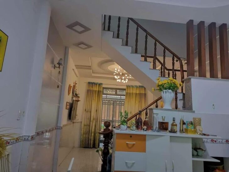 NHÀ CHÍNH CHỦ – GIÁ TỐT CẦN BÁN NHANH CĂN NHÀ Tại huyện Bình Chánh, TPHCM