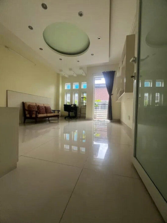 Bán Gấp Trong Tháng Nhà HXH Nguyễn Thiện Thuật Q3, 64m² (4x16m), 5 Tầng, Gần Chợ Bàn Cờ 19.5 Tỷ