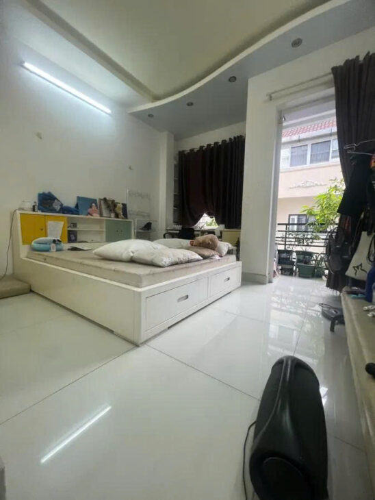 Bán Gấp Trong Tháng Nhà HXH Nguyễn Thiện Thuật Q3, 64m² (4x16m), 5 Tầng, Gần Chợ Bàn Cờ 19.5 Tỷ