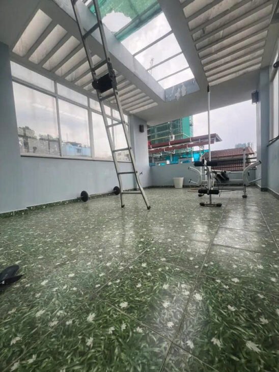 Bán Gấp Trong Tháng Nhà HXH Nguyễn Thiện Thuật Q3, 64m² (4x16m), 5 Tầng, Gần Chợ Bàn Cờ 19.5 Tỷ