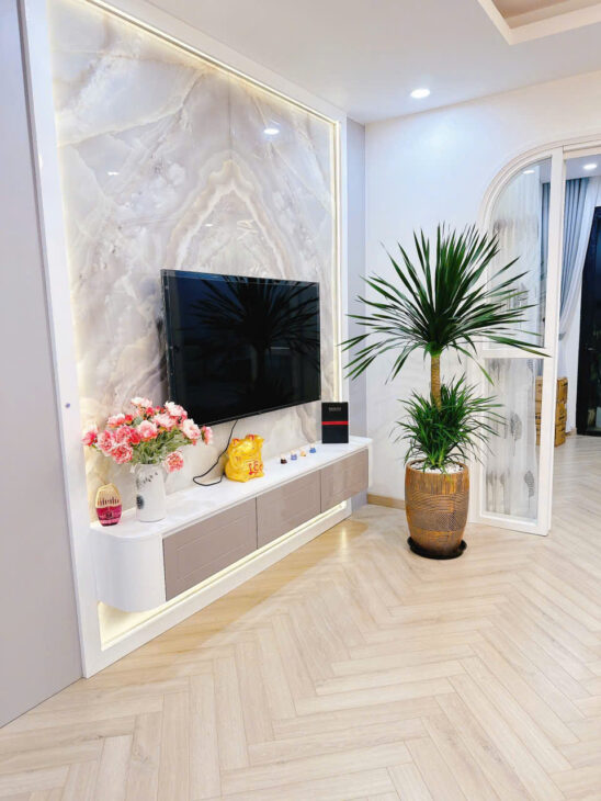 Chính chủ bán căn 1PN dt 53m2 bc Nam View thoáng tại T8 Times city gia bán 6,25 tỷ full đồ như ảnh