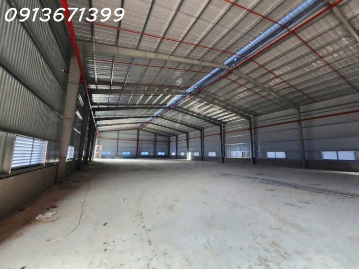Cho thuê kho tiêu chuẩn logistics Bình Dương – dock cont 24/24, giá 3.4 USD/m²