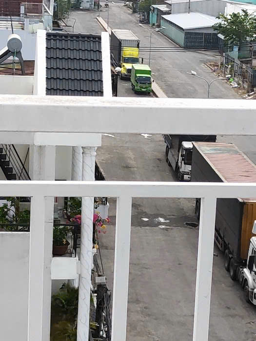 Bán gấp căn nhà mặt tiền đường Thới An , Quận 12, tiện ở, kinh doanh, mở văn phòng