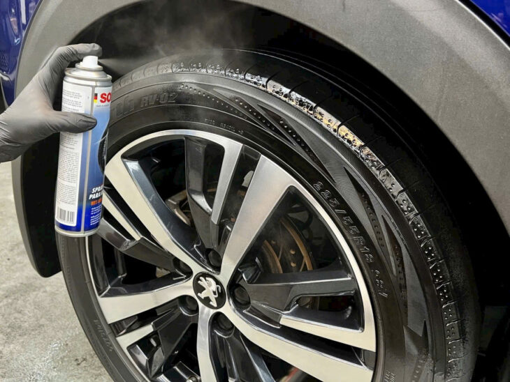 Xịt đánh bóng lốp SONAX Xtreme Tyre Spray(400 ml) – Tỏa sáng chuyên nghiệp cho lốp xe của bạn!