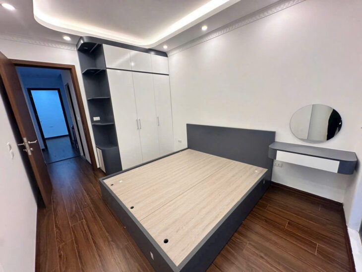 NGAY SÁT ỦY BẠN NHÂN DÂN PHƯỜNG – RA CHỢ GIÁP NHỊ hoàng mai 30M –