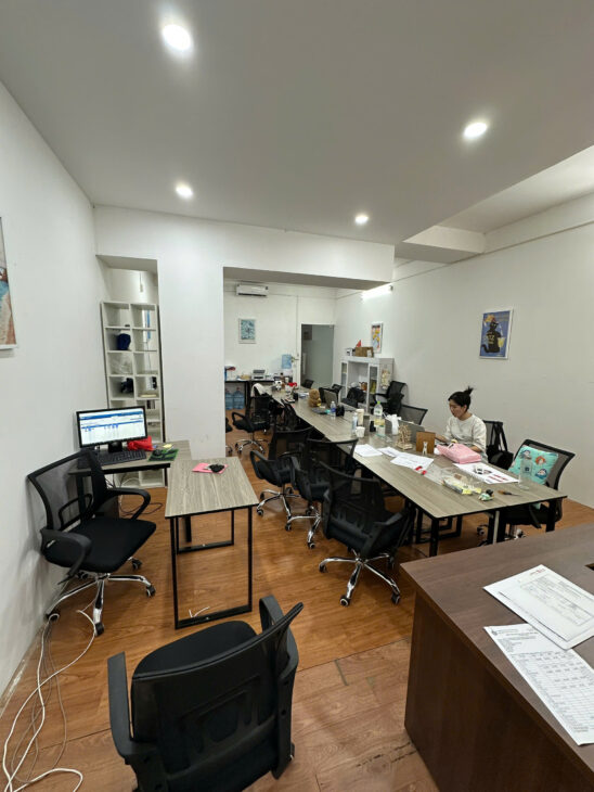 Cho thuê căn nhà mặt phố Hoàng Sâm, Cầu Giấy. DT 47m2 , MT 5m, 9 triệu/tháng. LH: 0916109086