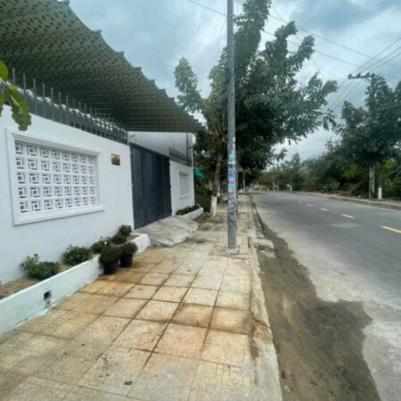 BÁN NHÀ HẺM ĐẶNG TẤT – GẦN BIỂN, 217M² – GIÁ CHỈ 12 ty 00 mọi thông tin liên hệ e BÁN NHÀ HẺM ĐẶNG TẤT – GẦN BIỂN, 217M² – GIÁ CHỈ 12 ty 00 mọi thông tin liên hệ e