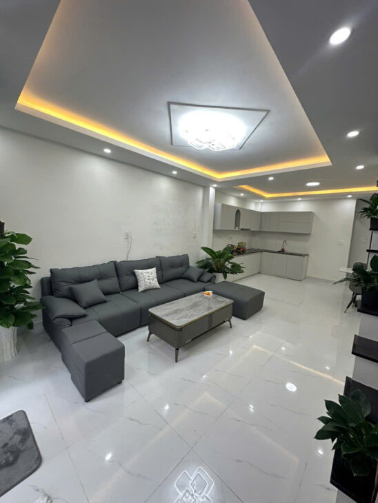 Cần bán căn nhà SRXD đã hoàn công đường 3/2 lõi trung tâm, ngay sau khách sạn Bông Hồng, Đà Lạt