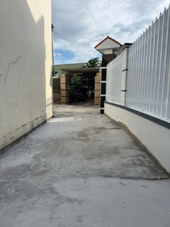 BÁN 03 LÔ LIỀN KỂ (CÓ NHÀ & ĐẤT) TẠI ĐÔNG DINH, DIÊN KHÁNH.