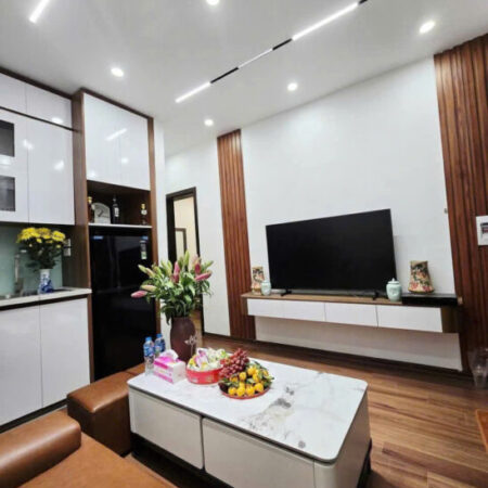 NHÀ ĐẸP – FULL NỘI THẤT – 2 NGỦ, 2 VS – THẤP TẦNG – Ô TÔ ĐỖ CHÂN TOÀ NHÀ- Tập thể phố Chùa Láng 55 NHÀ ĐẸP – FULL NỘI THẤT – 2 NGỦ, 2 VS – THẤP TẦNG – Ô TÔ ĐỖ CHÂN TOÀ NHÀ- Tập thể phố Chùa Láng 55