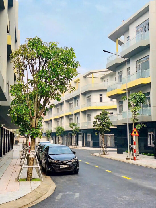 NHÀ PHỐ NGAY LÀNG ĐẠI HỌC – MẶT TIỀN ĐƯỜNG THỐNG NHẤT, PHƯỜNG ĐÔNG HÒA, TP. DĨ AN, BÌNH DƯƠNG