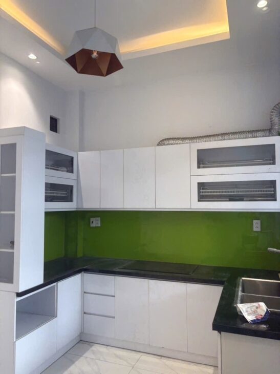 Bán nhà đường Số 11, Trường Thọ, Thủ Đức. DT 68 m2, 3 tầng, 3PN, SH, 7.39 tỷ.