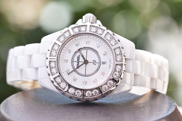 ĐH Nữ Chanel J12 Niềng & Cọc số đính Full Kim Cương – Đá Ceramic trắng – Size 33mm Fullbox