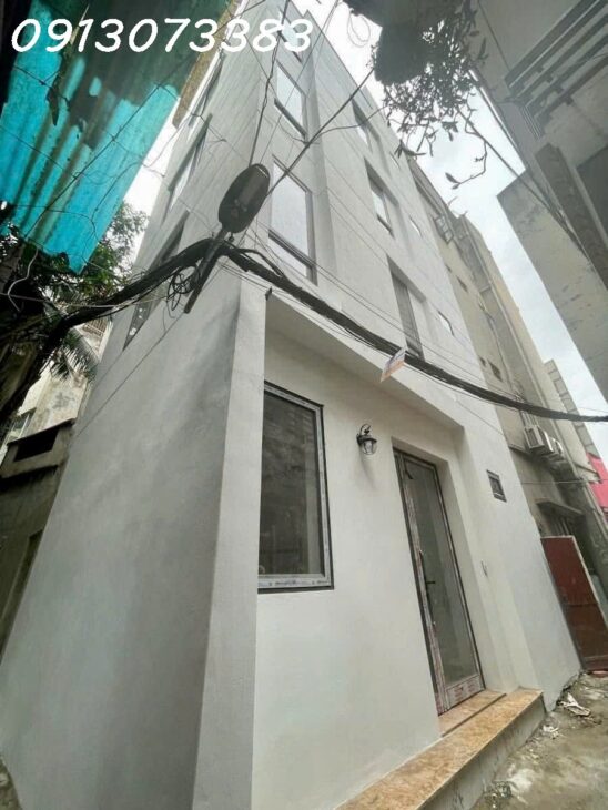 bán nhà Đường Láng, Thịnh Quang, Đống Đa, DT 62m2, 12T, cách một nhà ra phố, ngay ngã tư sở, nhà