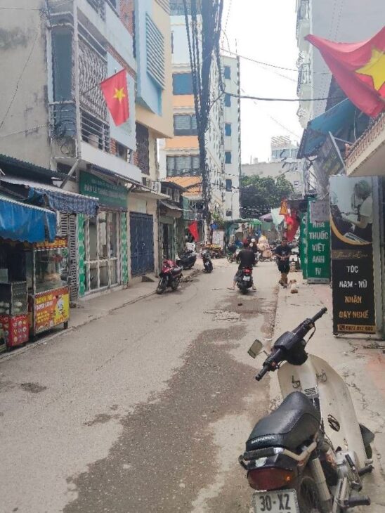 Bán nhà Định Công Hạ, Hoàng Mai,30m Ô tô, kinh doanh, 44m2, 8.8 tỷ(MTG)