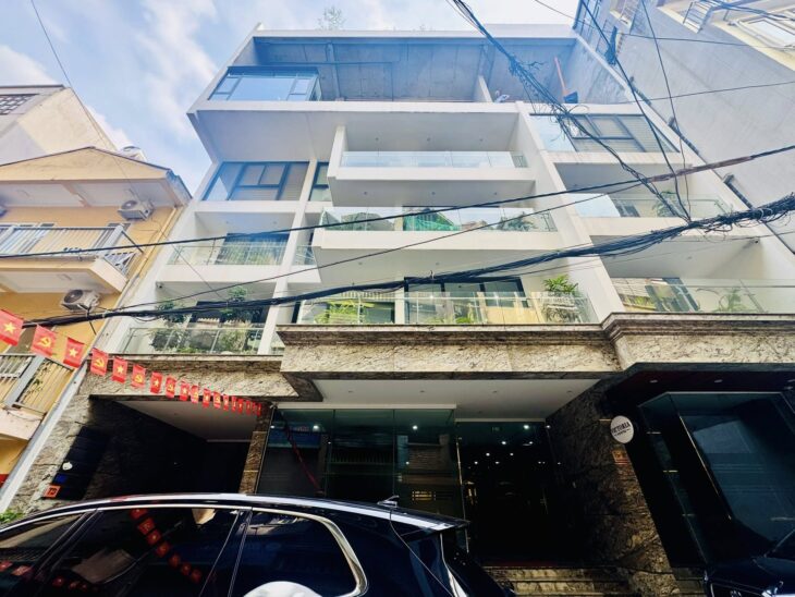 🌟 Tòa Văn Phòng Siêu VIP Lạc Long Quân, 288M2 8T MT Khủng 16m, Giá chỉ 135 Tỷ 🌟