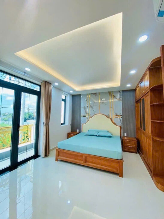 SIÊU PHẨM MẶT TIỀN HẺM ĐƯỜNG HUỲNH TẤN PHÁT – NHÀ BÈ – Ô TÔ NGỦ TRONG NHÀ – GIÁ 9x TỶ