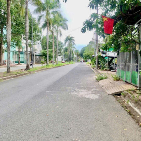 60. TRỆT RỘNG ĐẸP – MẶT TIỀN ĐƯỜNG PHAN TRỌNG TUỆ – KDC DIỆU HIỀN