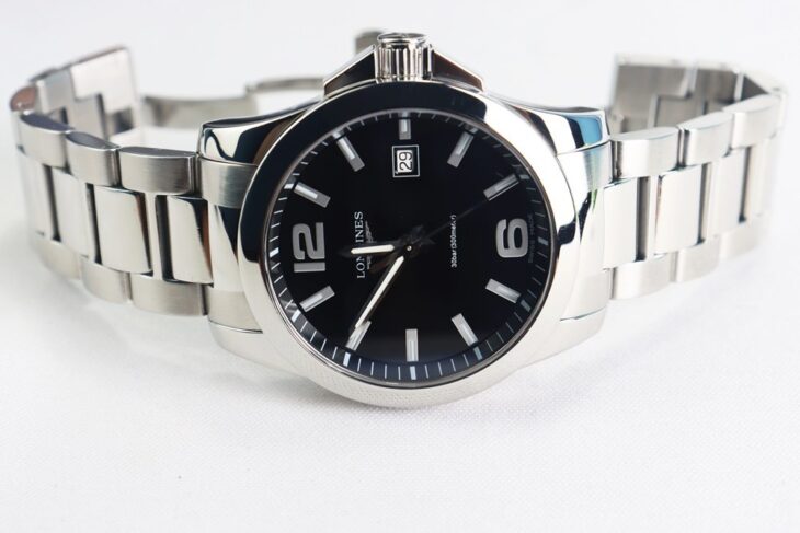 ĐH Nam : Longines Conquest – 3 kim mặt đen, bản dây thép siêu chất đep – Size 41mm…