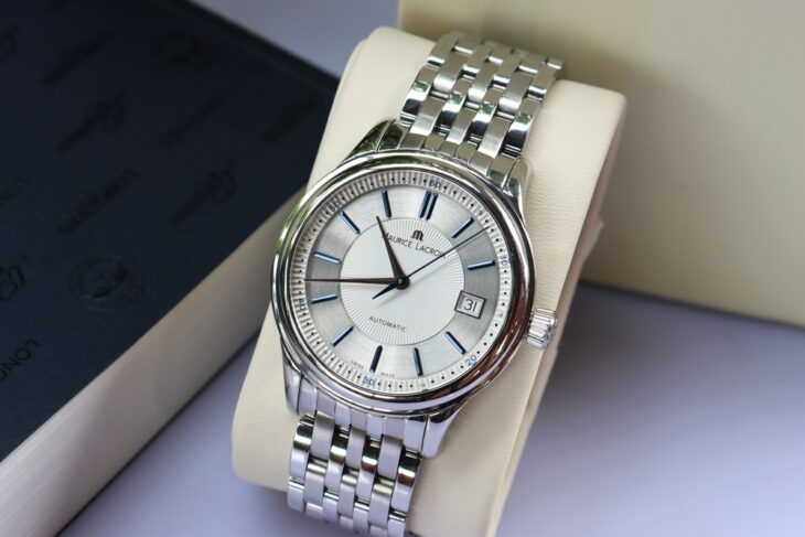 Đồng Hồ Nam Maurice Lacroix Les Classiques LC6027-SS002-13 3 – Automatic