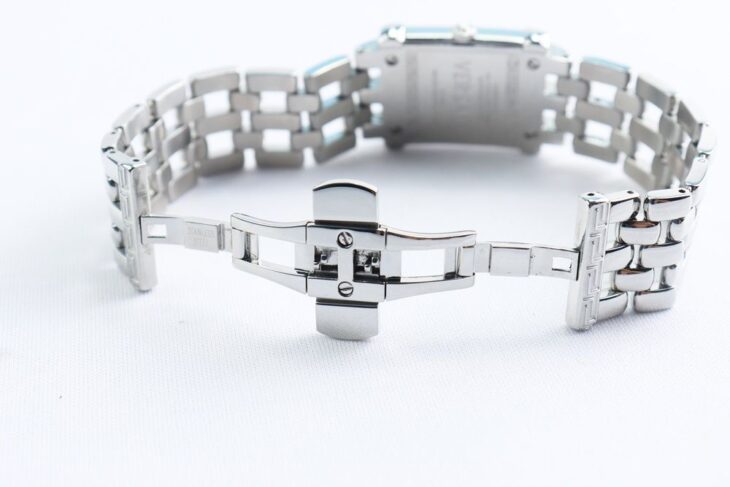 Đồng Hồ Nữ : Versace mặt khảm Xà Cừ – Niềng & cọc số đính full Kim Cương thiên nhiên…