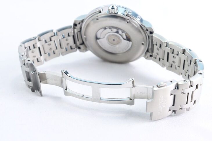 ĐH Nam : HERMES Clipper Sport Automatic – Thiết kế lộ máy, Niềng xoay, số học trò…