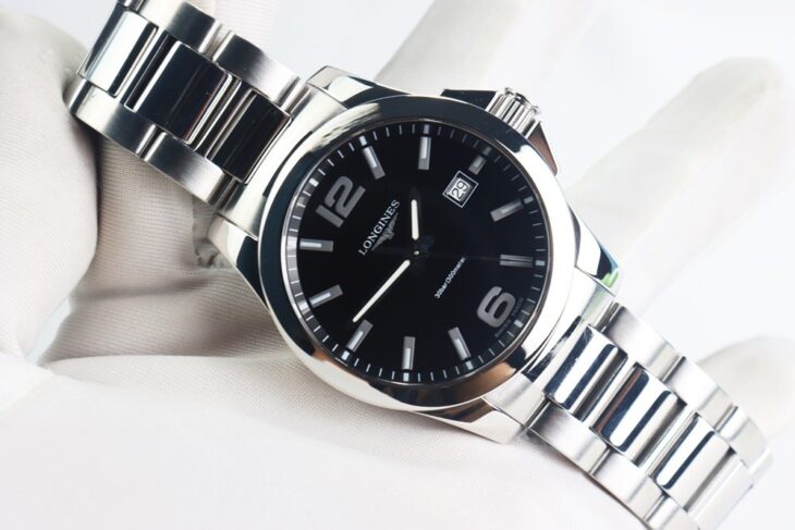 ĐH Nam : Longines Conquest – 3 kim mặt đen, bản dây thép siêu chất đep – Size 41mm…