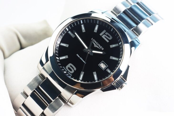 ĐH Nam : Longines Conquest – 3 kim mặt đen, bản dây thép siêu chất đep – Size 41mm…