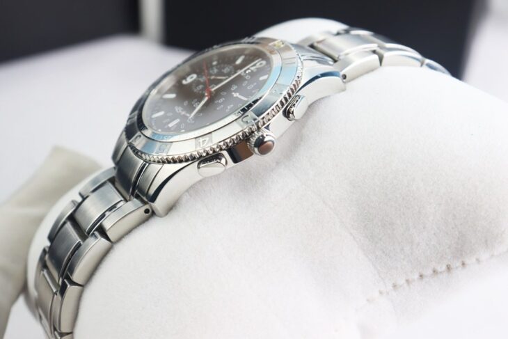 ĐH Nam : Movado 6 Kim Chronograph bấm giờ thể thao, Size 38mm Fullbox…