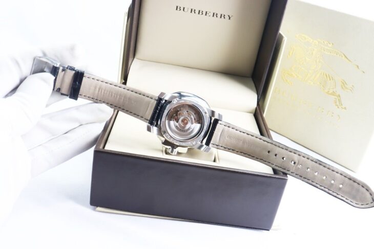 Đồng Hồ Nam : Burberry Britain Automatic, Dây Da, Size 43mm – Fullbox…