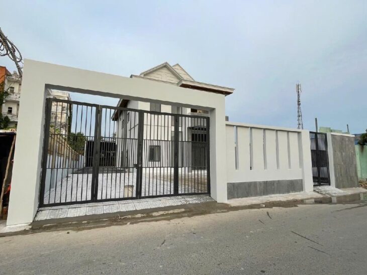 Mặt Tiền KD- Lô Góc Nguyễn Ảnh Thủ, Hóc Môn. DT: 2450m2, Dòng Tiền 350tr/th. Chỉ 199 Tỷ