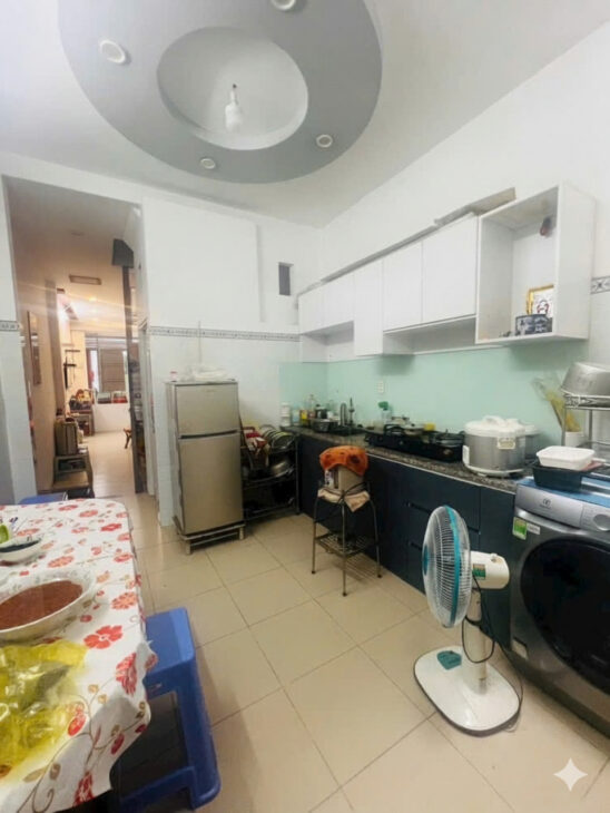 L1551 ⭐️ sát chợ Hạnh Thông Tây, SHR, Vuông, 2 tầng, 3x17m, 4.x tỷ