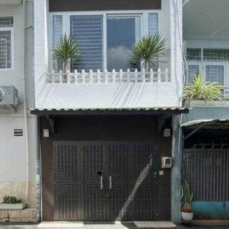 L1559 ⭐️ sát CV Làng Hoa Gò Vấp, SHR, Nở hậu, 3 tầng, 3.2x10m, 5.x tỷ