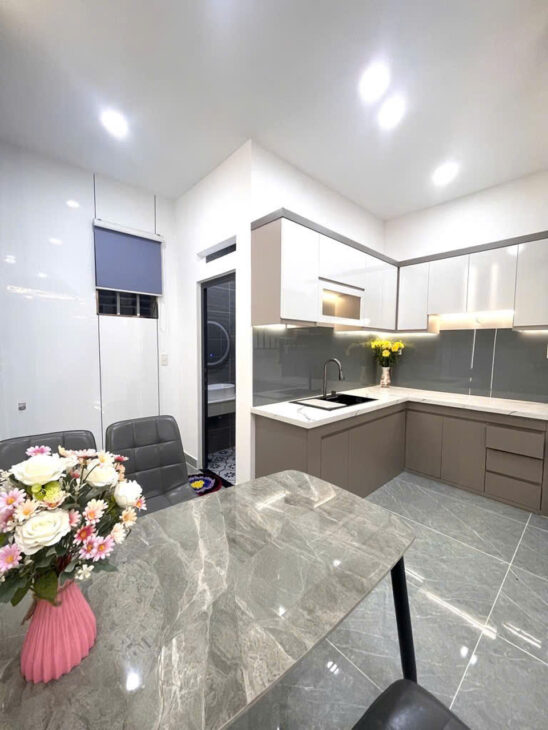 L1563 ⭐️ sát CV Làng Hoa Gò Vấp, SHR, Vuông, HXH, 2 tầng, 4x10m, 4.x tỷ