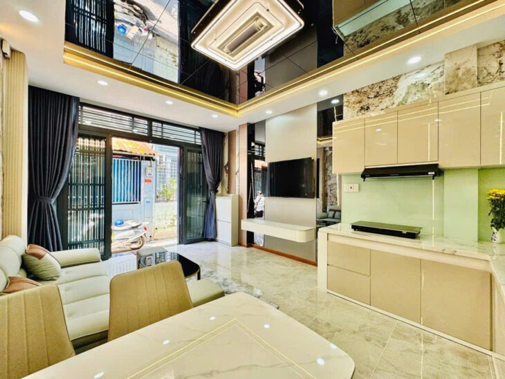 L1577 ⭐️ ngay CV Làng Hoa Gò Vấp, SHR, Vuông, 3 tầng, 4x8m, 5.x tỷ