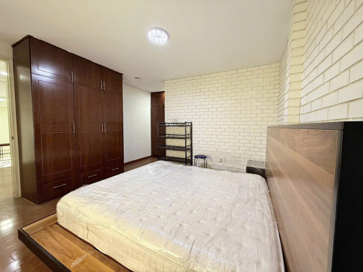 L1578 ⭐️ sát chợ Hạnh Thông Tây, SHR, Vuông, 2 tầng, 5.5x11m, 5.x tỷ